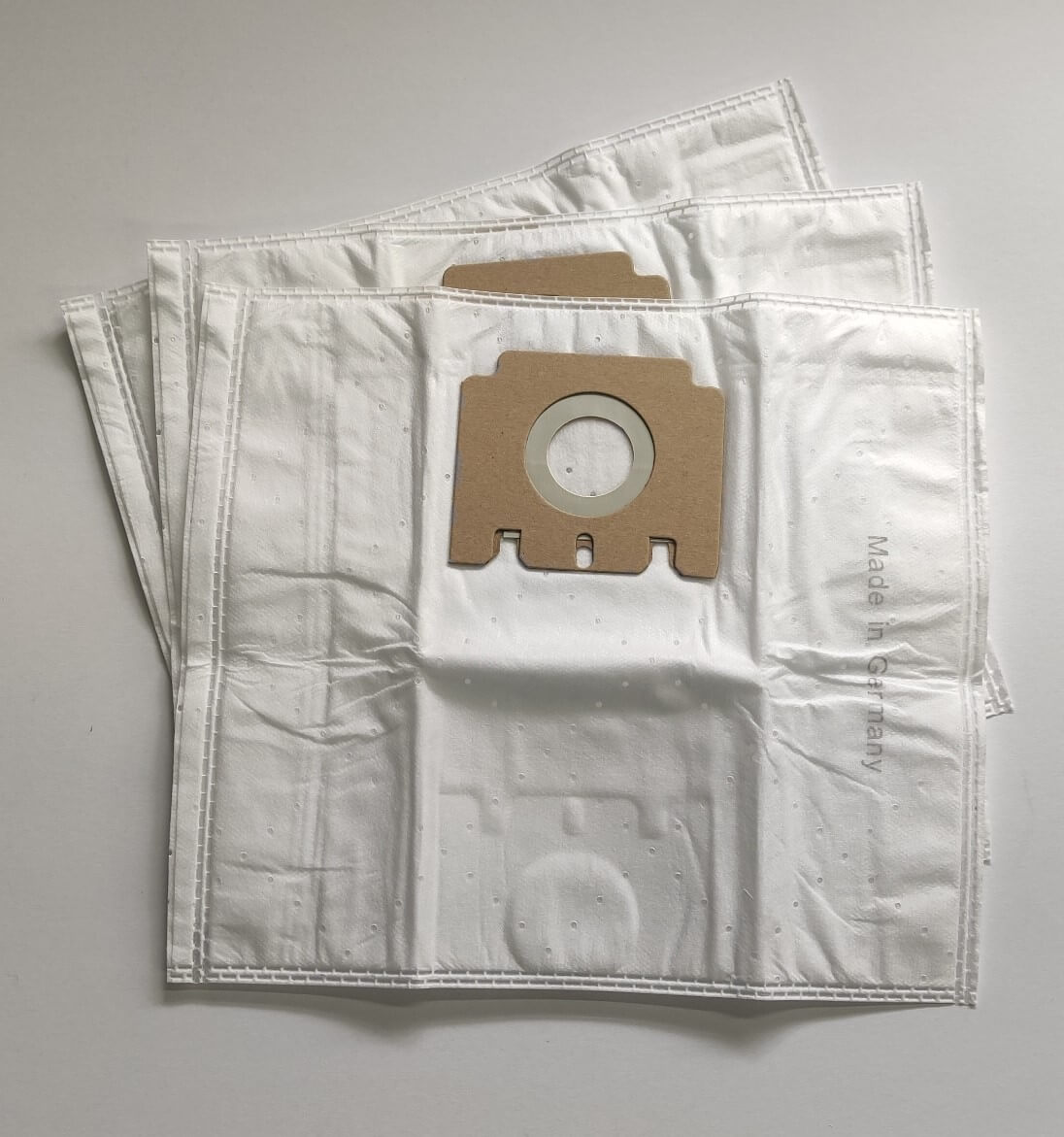 Vrećica za usisavač Miele. Sintetička vrećica za usisavač. Paket sadrži 10 vrećica za usisavač. VPV 223